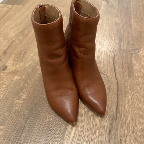 Size 5 - Steve Madden Women's Cognac Booties - Picture 10 of 13